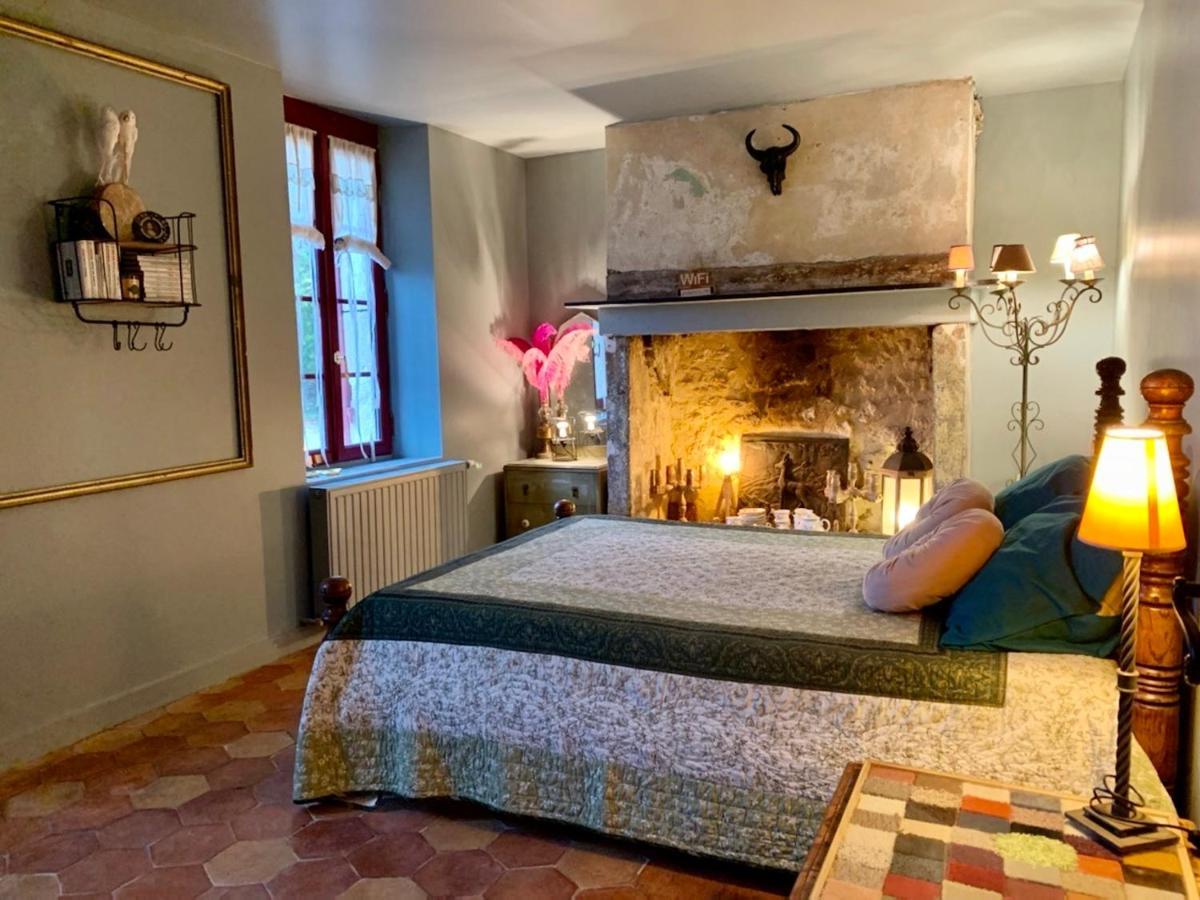 Les Chambres Du Vallon Pomport Eksteriør billede